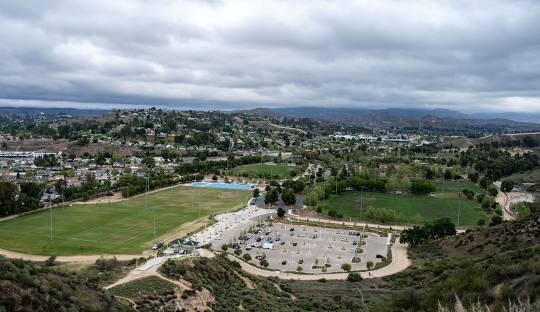Pool Services - Saugus, CA
